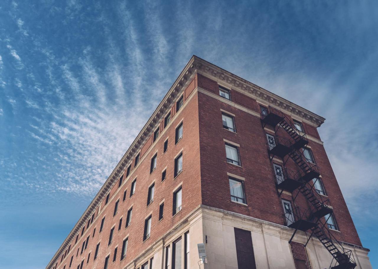 Prince Arthur Waterfront Hotel & Suites Θάντερ Μπέι Εξωτερικό φωτογραφία