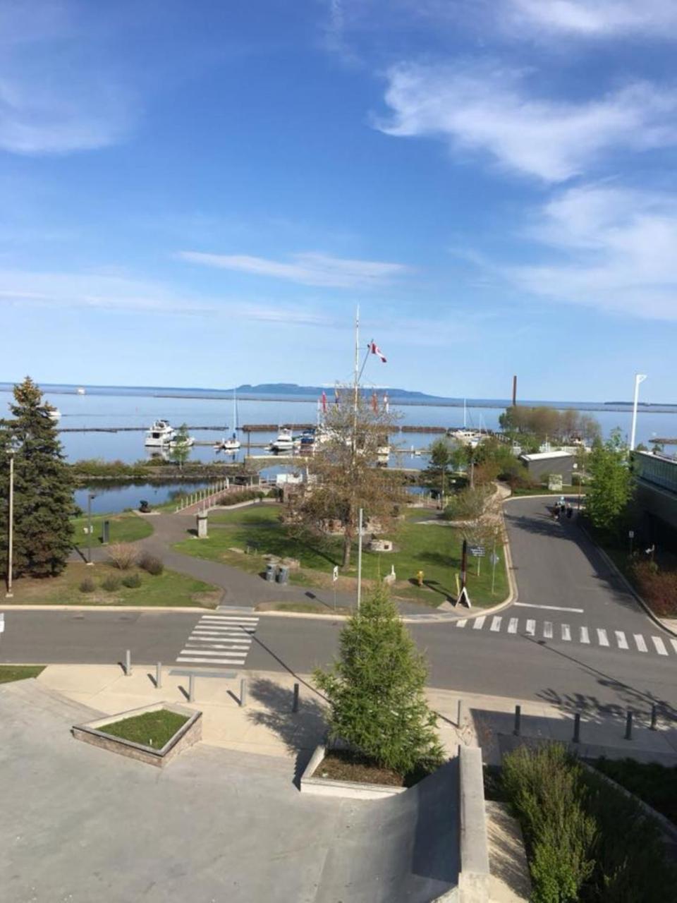 Prince Arthur Waterfront Hotel & Suites Θάντερ Μπέι Εξωτερικό φωτογραφία
